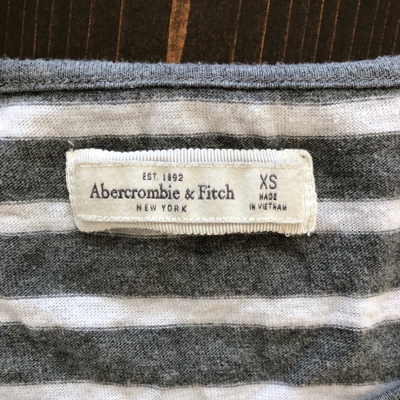 Abercrombie & Fitch striped tee - Picture 3 of 8